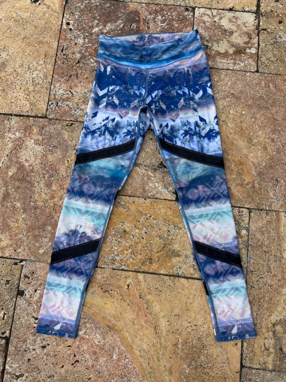 American Eagle Outfitters Blue Multi-Pattern Multi Color Leggings Size Small